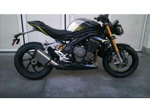 VENDO TRIUMPH SPEED TRIPLE 1200 RS (2025 - 26) NUOVA A BERGAMO (CODICE 9927396) - MOTO.IT