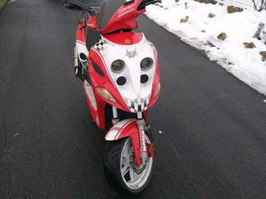 KREIDLER ROLLER 50 CCM HIKER 50DD MIT 50 UND 25 PAPIEREN