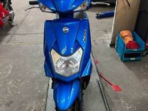 SYM MASK SPORT ZU VERKAUFEN