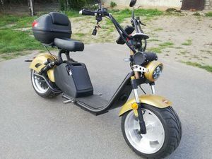 E - SCOOTER ROLLER CHOPPER MIT STRAßENZULASSUNG 45 KM/H