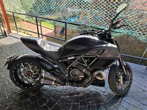 DUCATI - DIAVEL 1200