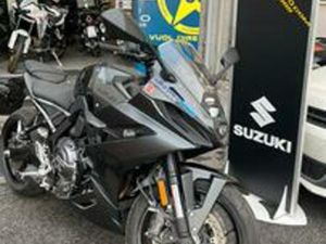 SUZUKI GSX-8R 2024 600 KM