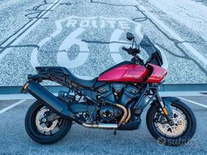 HARLEY-DAVIDSON PAN AMERICA 1250 ST