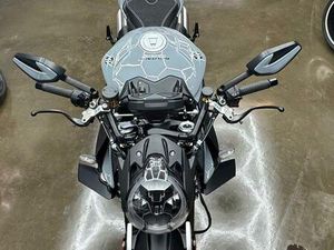 MV AGUSTA BRUTALE 1000 RS - NUR 5KM - NEUWERTIG