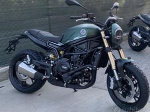 BENELLI LEONCINO 800