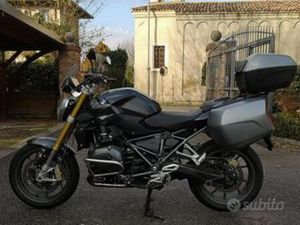 BMW R1200R