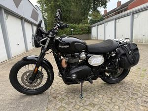 TRIUMPH STREET SCRAMBLER 900, TOP BIKE MIT SUPER ZUBEHÖR
