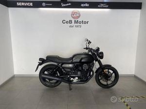 MOTO GUZZI V7 STONE