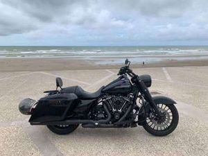 SPECIAL FULL BLACK MOTEUR 114