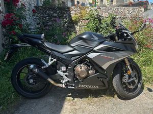 MOTO CBR500R