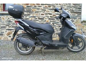SCOOTER KYMCO AGILITY 16+ EURO 5 NOIR