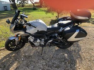 YAMAHA FZ1 1000 FAZER S