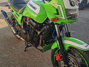 VEND MOTO KAWASAKI 1100GPZ ANNÉE 97