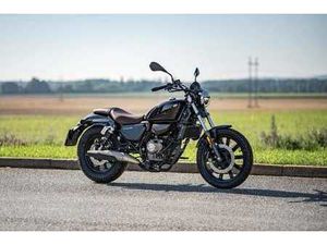 QJ MOTOR SRV 125, ZÁRUKA 3 ROKY, 11KW, NEJVÝKONNĚJŠÍ STROJ SVÉ KATEGORIE