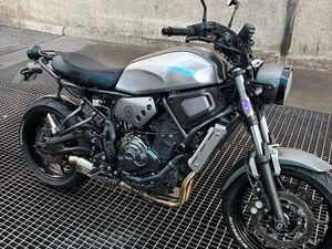 YAMAHA XSR 700 FULL