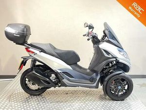 PIAGGIO MP3 300