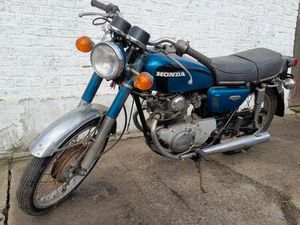 ② CB125 - TRÈS BONNE BASE - PAS DE PAPIERS - NE FONCTIONNE PAS