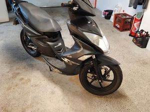 SCOOTER KYMCO 50CM3 4 TEMPS EN PANNE