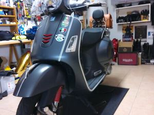 VESPA GTS 300 SUPER