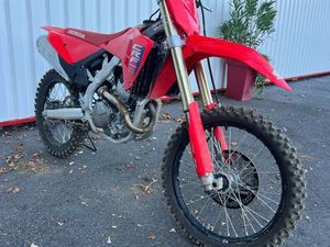 250 CRF