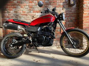 HONDA DOMINATOR NX650