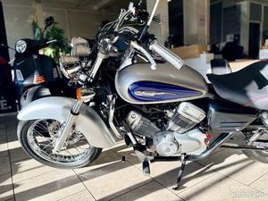 HONDA SHADOW 125