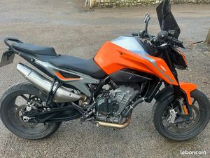 KTM 790 DUKE