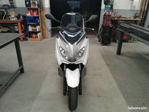 MBK SKYCRUISER NEUF ( 20 KM )