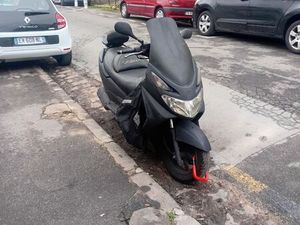 SCOOTER A VENDRE EN L ETAT