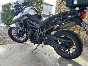 FILLE VEND TRIUMPH TIGER 800XR ANNÉE 2015 47500KM 5500