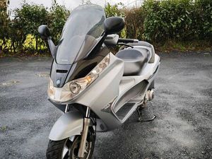 PIAGGIO X8 125 CC BON ÉTAT 19210KM 2005