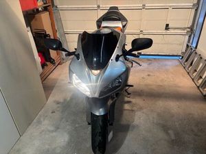 HONDA CBR 1000 RR - SC 57