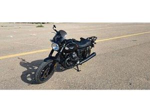 MOTO GUZZI - V7III STONE