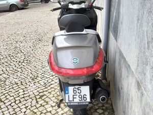 PIAGGIO X-EVO 4STROKE 125 CC DE 2012 AGUALVA E MIRA-SINTRA