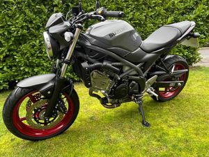 SUZUKI SV650 NAKED PETROL MANUAL EURO 5 (73 PS) 645 CC