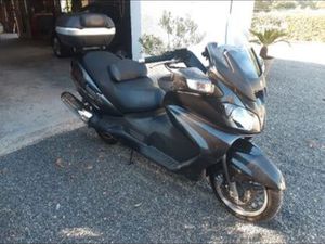 SCOOTER 650 SUZUKI