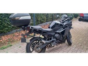 ② YAMAHA XJ6 DIVERSION