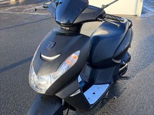 SCOOTER PEUGEOT KISBEE 2024