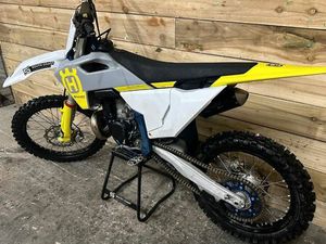 HUSQVARNA 250 TC 2023