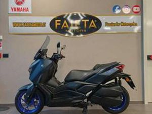 YAMAHA X-MAX 300 - 2023