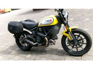 DUCATI SCRAMBLER 800 ICON *SERVICE VOR 100KM*ZUBEHÖR*