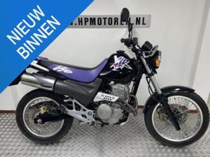 HONDA SLR 650 SINGLE BOVAGGARANTIE ! 2991 KM. ! NIEUW ! — MOTOREN | HONDA — MARKTPLAATS