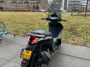 BEVERLY 350 SPORT TOURING 2013 — MOTOREN | PIAGGIO — MARKTPLAATS