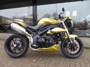 TRIUMPH SPEED TRIPLE 1050 ABS HELE MOOIE SPEED TRIPLE 1050 A — MOTOREN | TRIUMPH — MARKTPLAATS