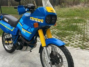 ② YAMAHA TENERE 600 3AJ XT600