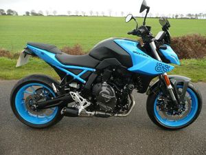 2023 SUZUKI GSX-8S ABS PRISTINE PART EX / CREDIT/DEBIT CARDS WELCOME.