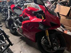 DUCATI PANIGALE V4 S