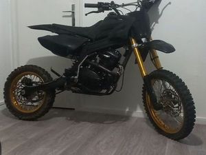 ÉCHANGE DIRT 250 CC
