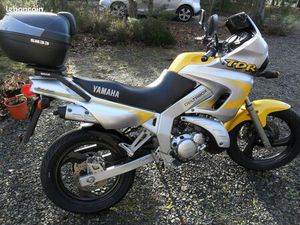 YAMAHA 125TDR