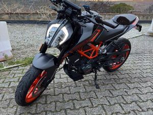 KTM DUKE 125 2023